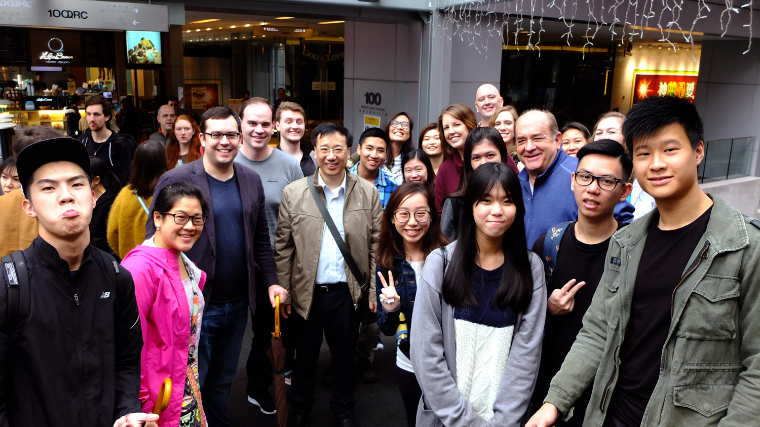 The tour was an opportunity for the formation of international friendships.