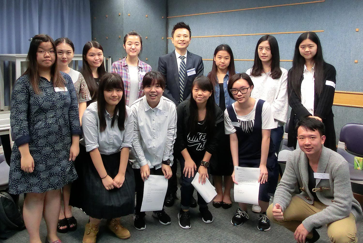 The students treasured the opportunity to communicate with the College about their study life in CIE.