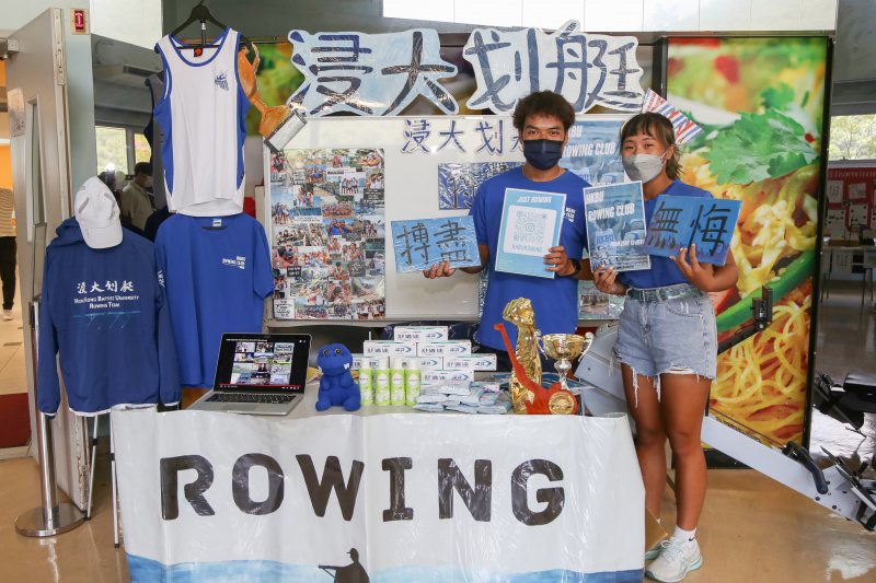 多個學術學會和興趣活動小組亦在校園設置宣傳攤位，展示多姿多彩的大專生活。
