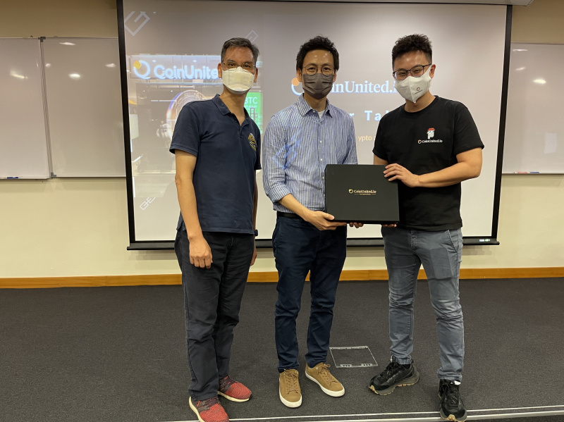 CIE invited Mr. Angus Lo (right), Co-founder of CoinUnited.io, and his team to share the latest development in the crypto industry.  