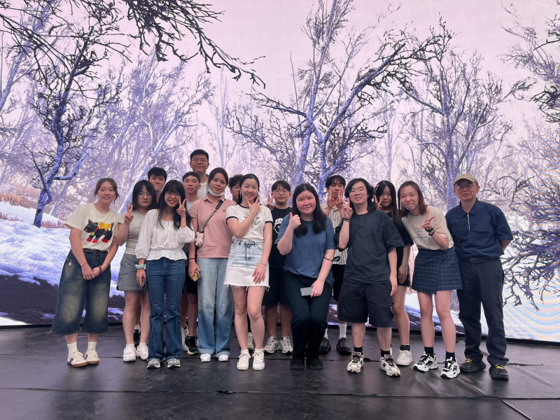 媒体及社会传播社会科学学士 （MSC） 课程的同学，参加了八天的暑期游学团，认识台湾媒体生态。