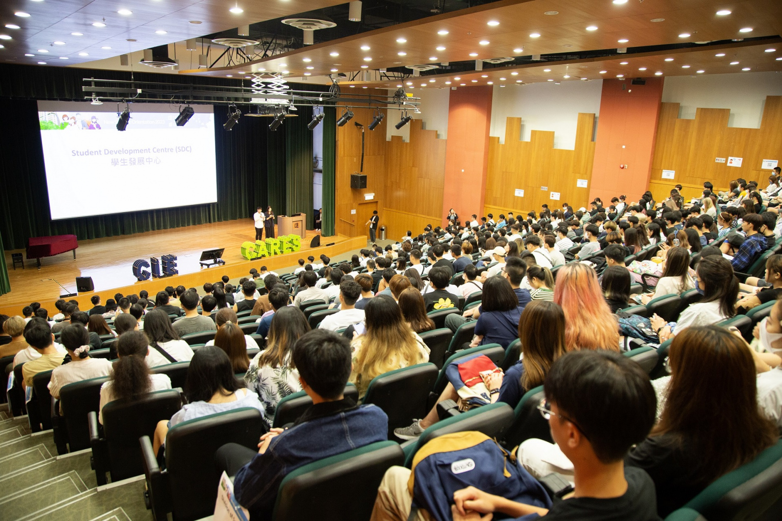 國際學院迎新活動2023-24助新生開展大專新一頁 - 學院消息 - 國際學院 - 香港浸會大學