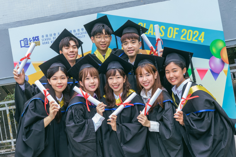 Over 2,200 graduates from SCE were conferred at the HKBU 65th Commencement. 