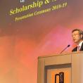 浸大持續教育學院院長鍾志杰教授為得獎者所付出的努力感到驕傲。